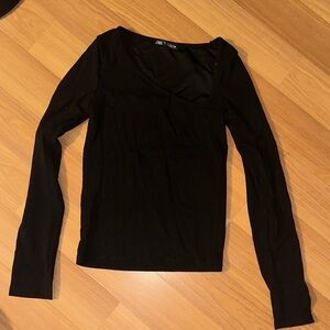 Zara Black Long Sleeve Women's Tee